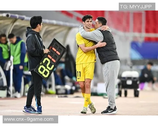 深圳新鹏城宣布新任主帅前国足西班牙助教正式执掌球队